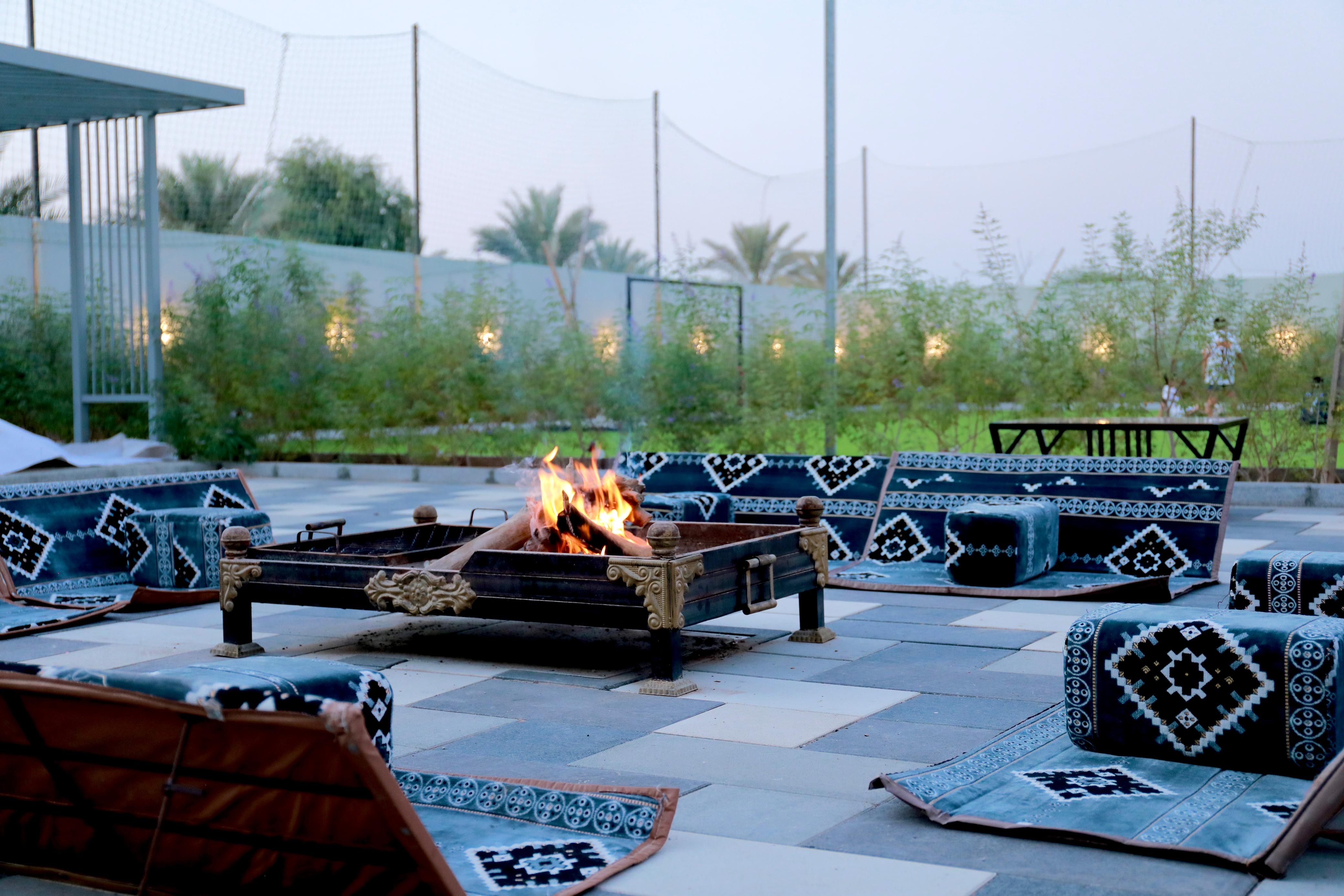 مزرعة واستراحة الــرمــال