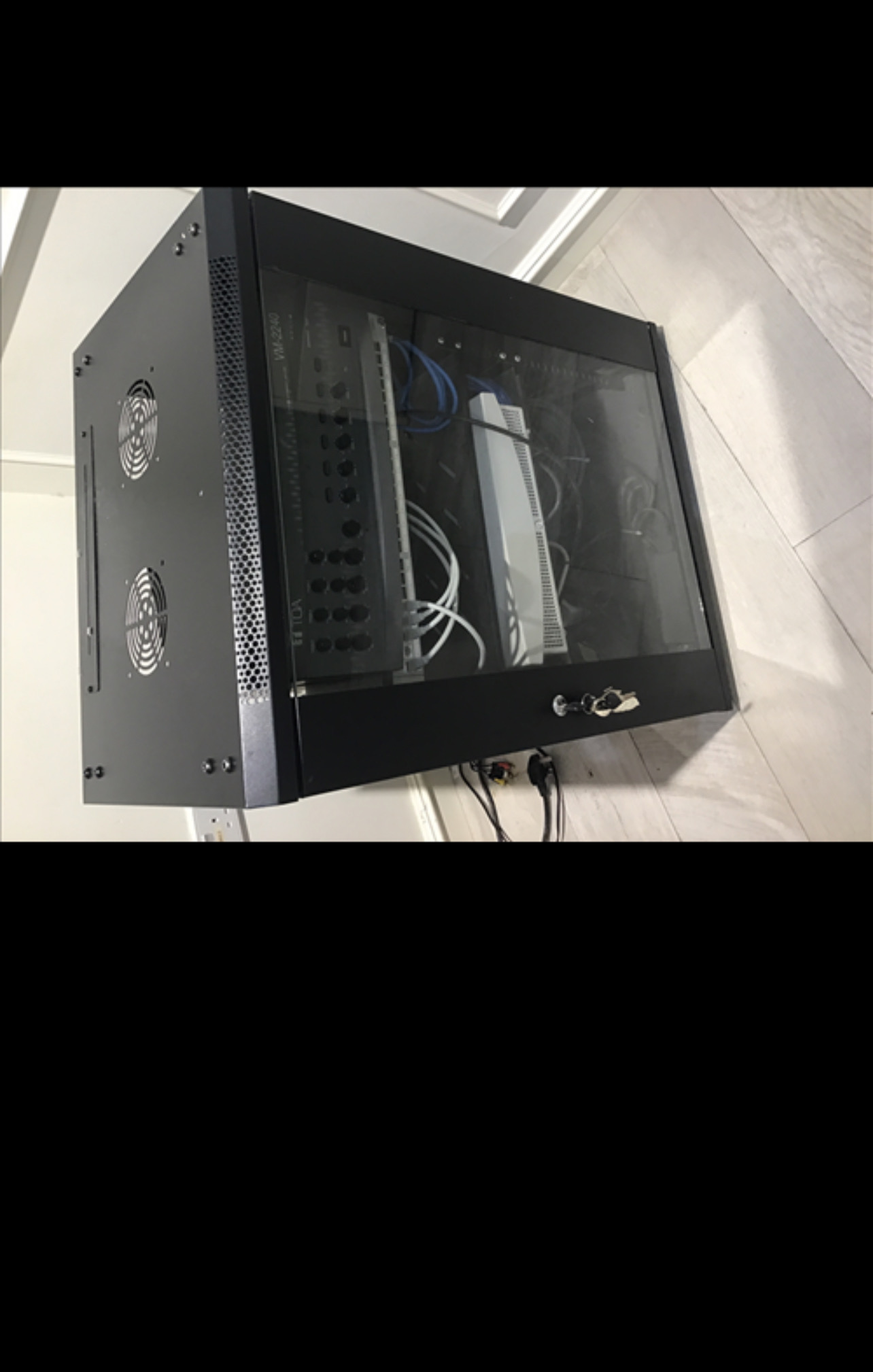 معدات صالون للبيع في ابوظبي بسعر مناسب للتواصل واتساب على رقم 0522209055