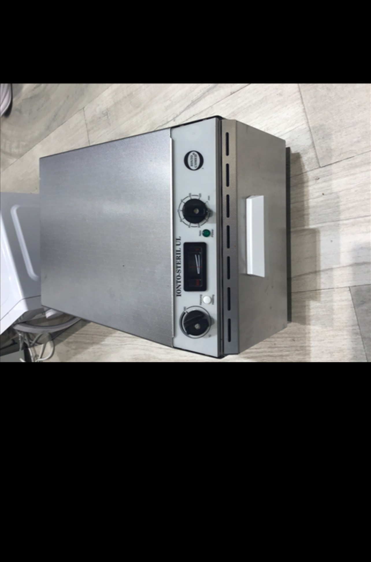 معدات صالون للبيع في ابوظبي بسعر مناسب للتواصل واتساب على رقم 0522209055