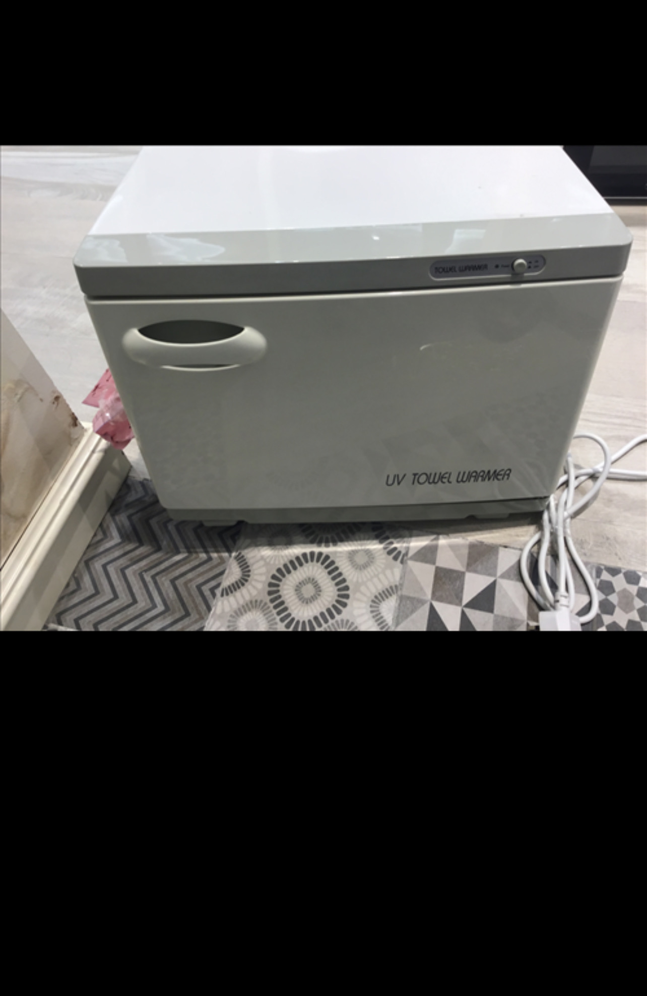 معدات صالون للبيع في ابوظبي بسعر مناسب للتواصل واتساب على رقم 0522209055