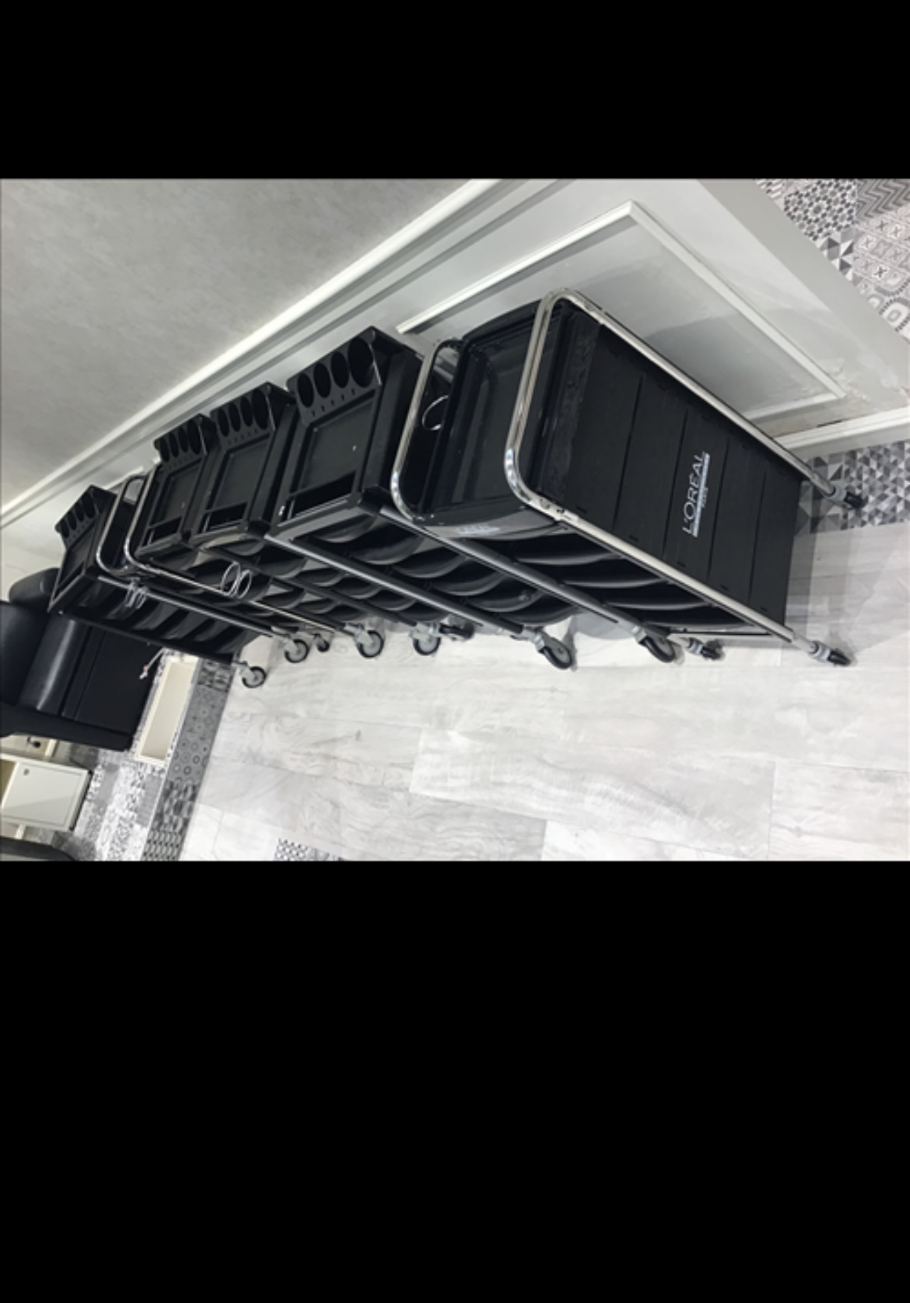 معدات صالون للبيع في ابوظبي بسعر مناسب للتواصل واتساب على رقم 0522209055